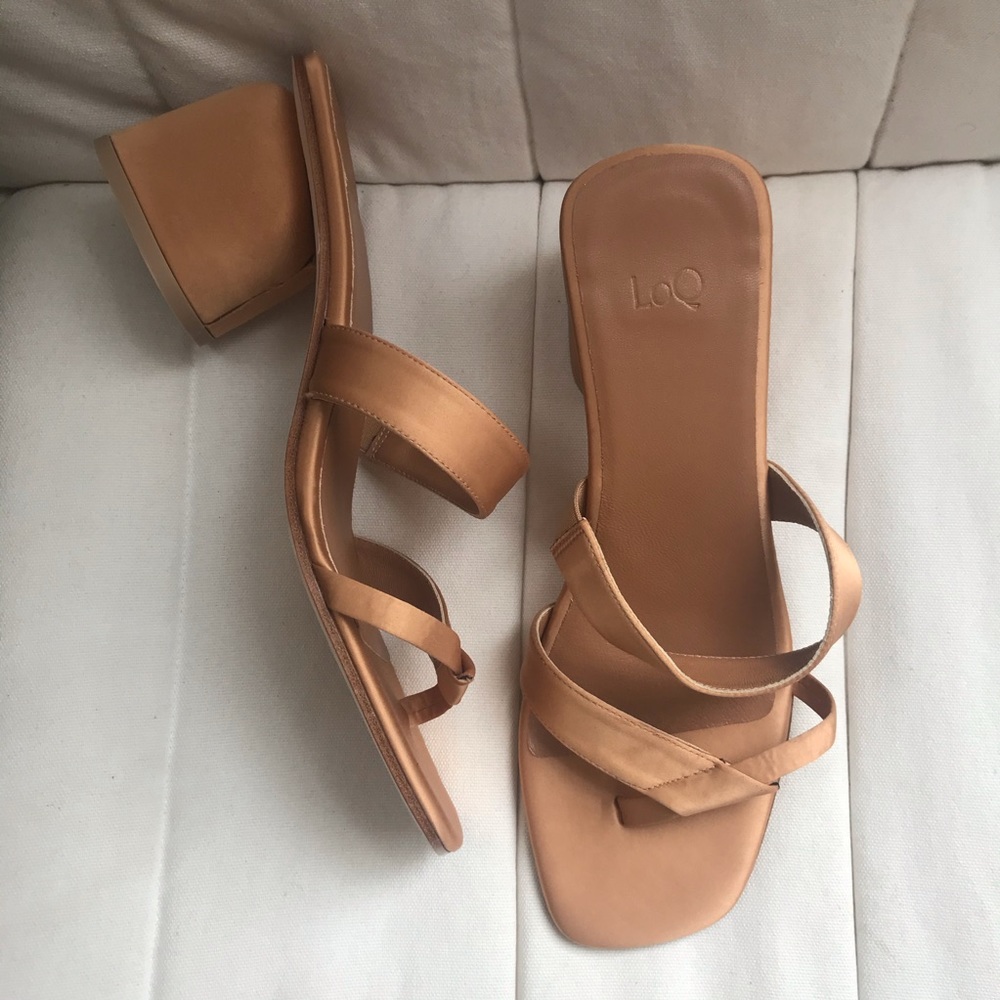 SOLD LoQ PALMA Heels
